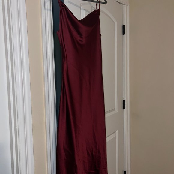 Dress Forum Los Angeles-- Cowl-Neck, Floor-Length Slip Dress in Burgundy - Picture 2 of 6